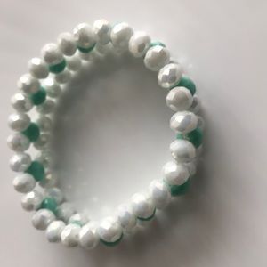 Hand made Bracelet, White and green